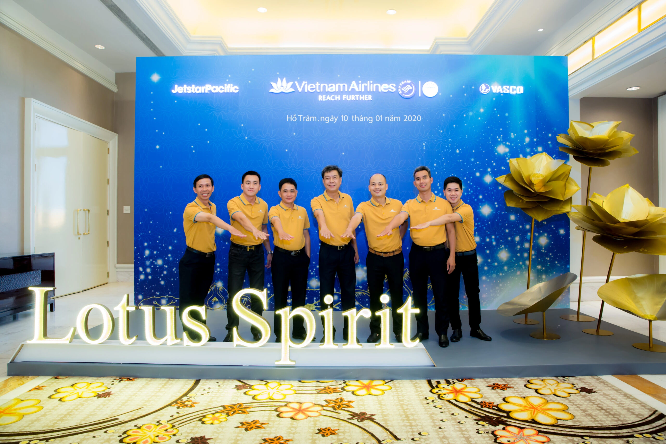 Công ty sự kiện Cyber Show tổ chức Year End Party cho doanh nghiệp