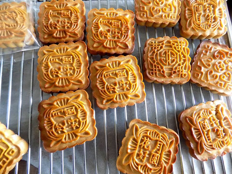 So sánh điểm khác nhau giữa trung thu xưa và nay