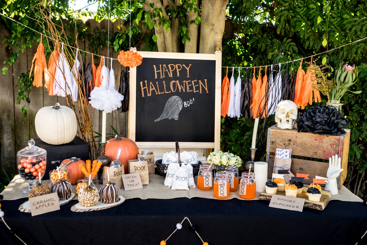 Tổ chức lễ hội hoá trang Halloween thật đặc sắc và ấn tượng