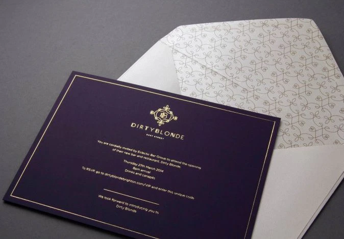 Mẫu thiệp mời hội nghị khách hàng: Nội dung, thiết kế và RSVP