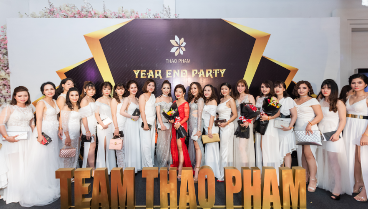 Hoành tráng buổi tiệc Year End Party của công ty MatXi – Hệ thống Thảo Phạm