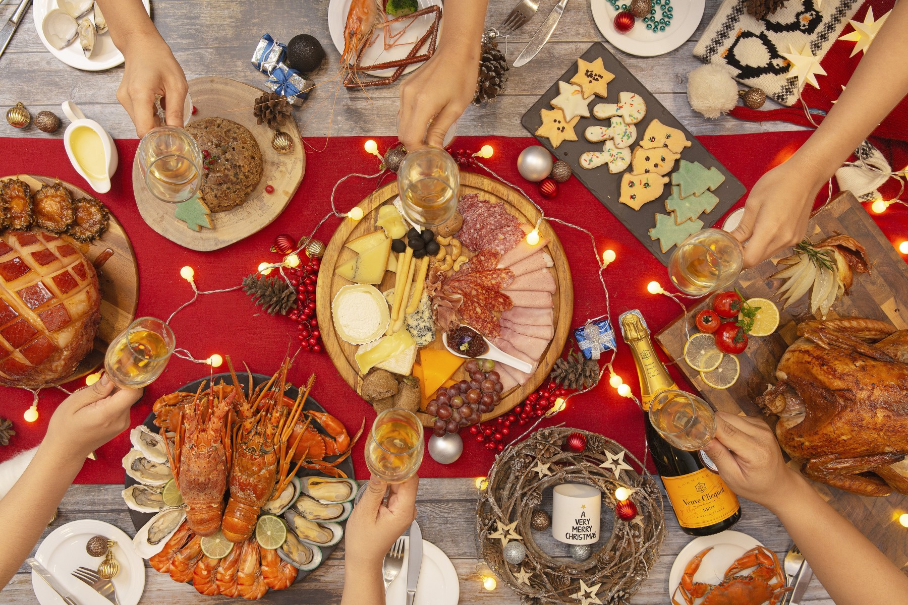 Lựa chọn menu tiệc tất niên hoàn hảo cho dịp cuối năm