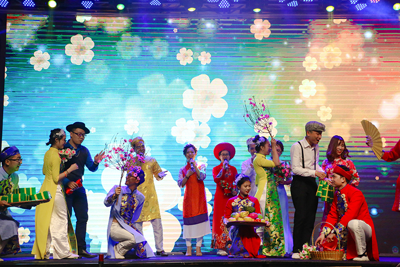 tiết mục year end party