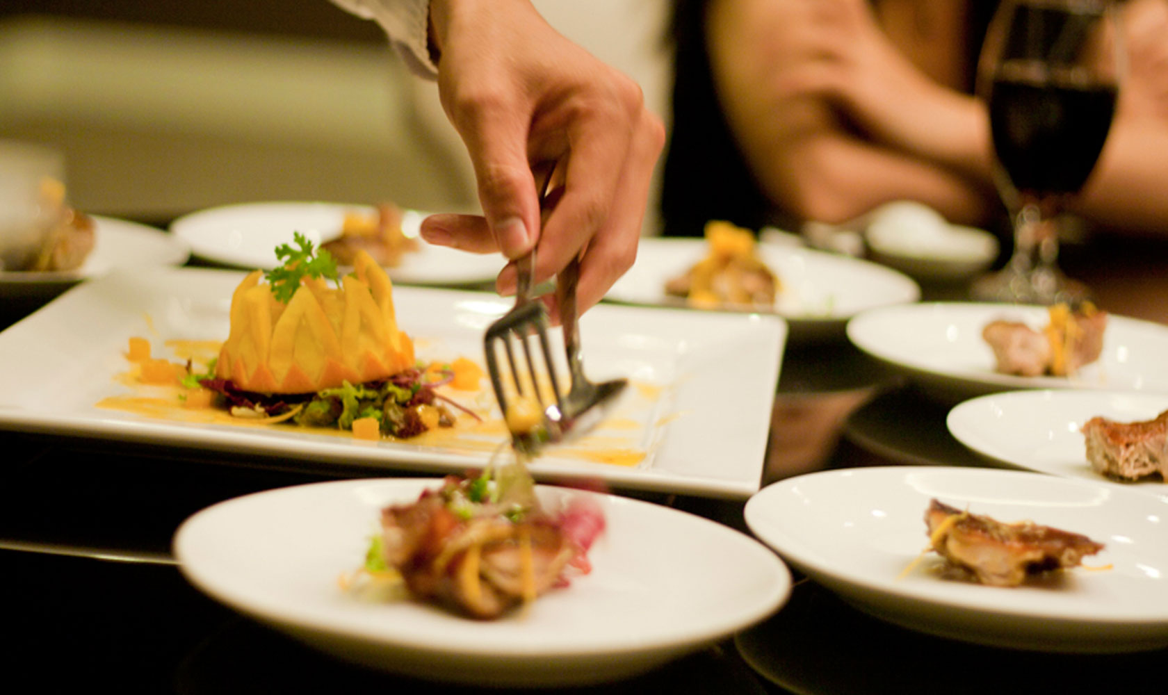 Lựa chọn Year End Party menu tiết kiệm cho doanh nghiệp