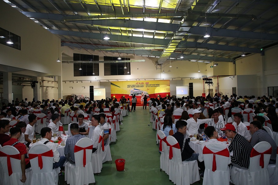 Year End Party Tại Nhà Máy Cho Công Ty Sản Xuất