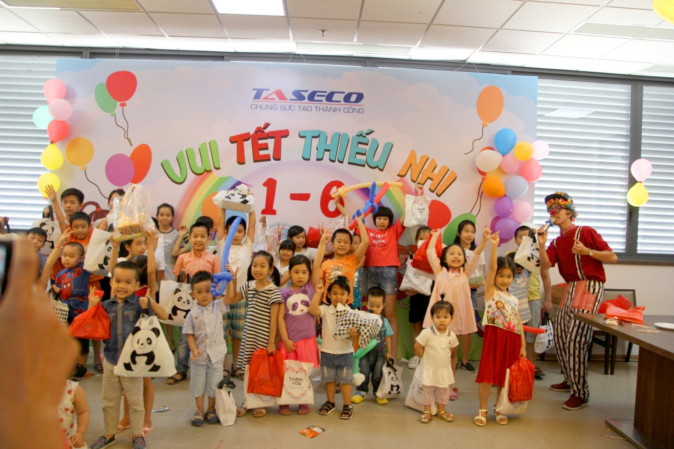 Hướng dẫn lên chương trình tổ chức Tết Quốc Tế Thiếu Nhi 1/6 thật vui và ý nghĩa
