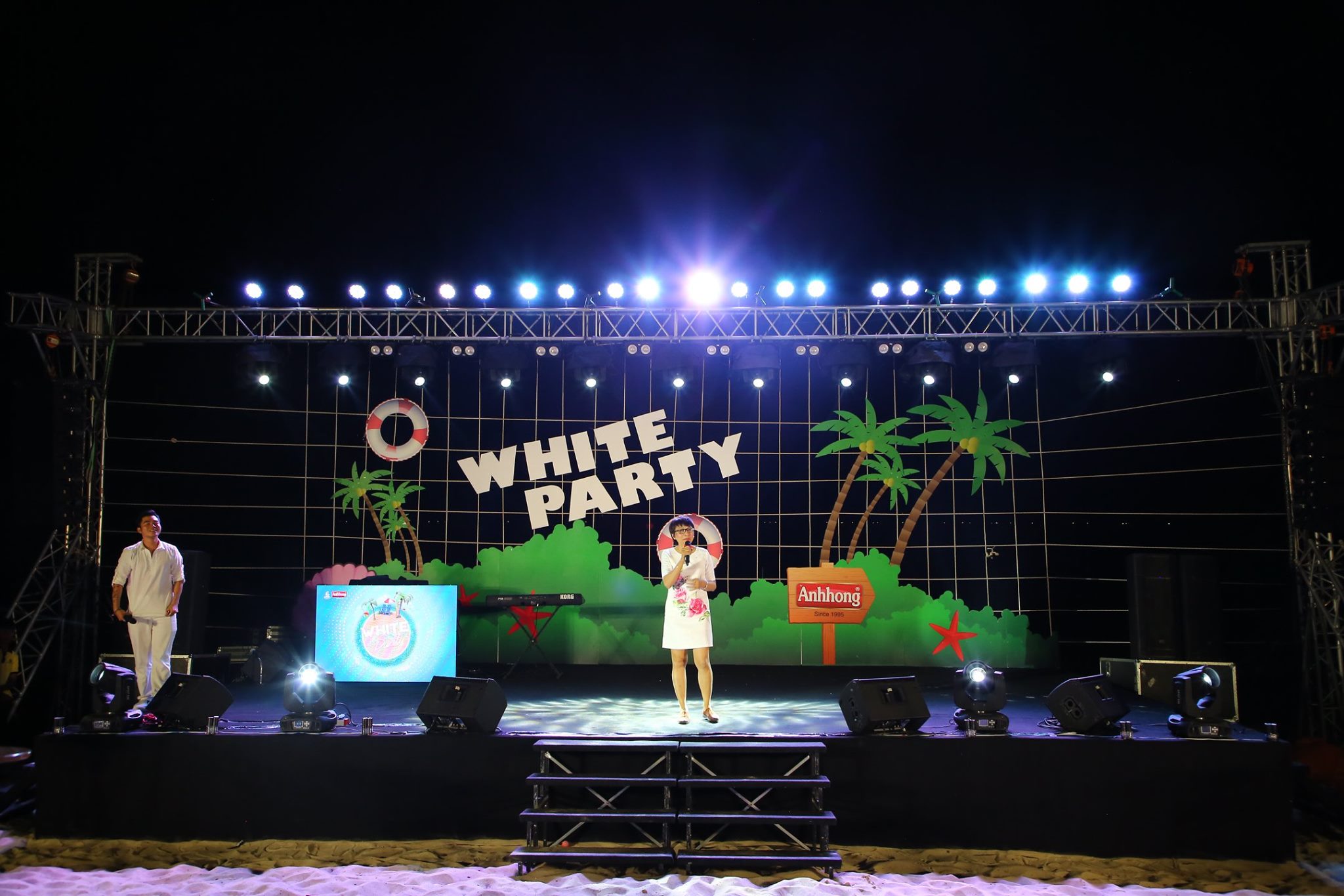 Tổng hợp 6 loại backdrop gala dinner cho đêm tiệc thêm ấn tượng