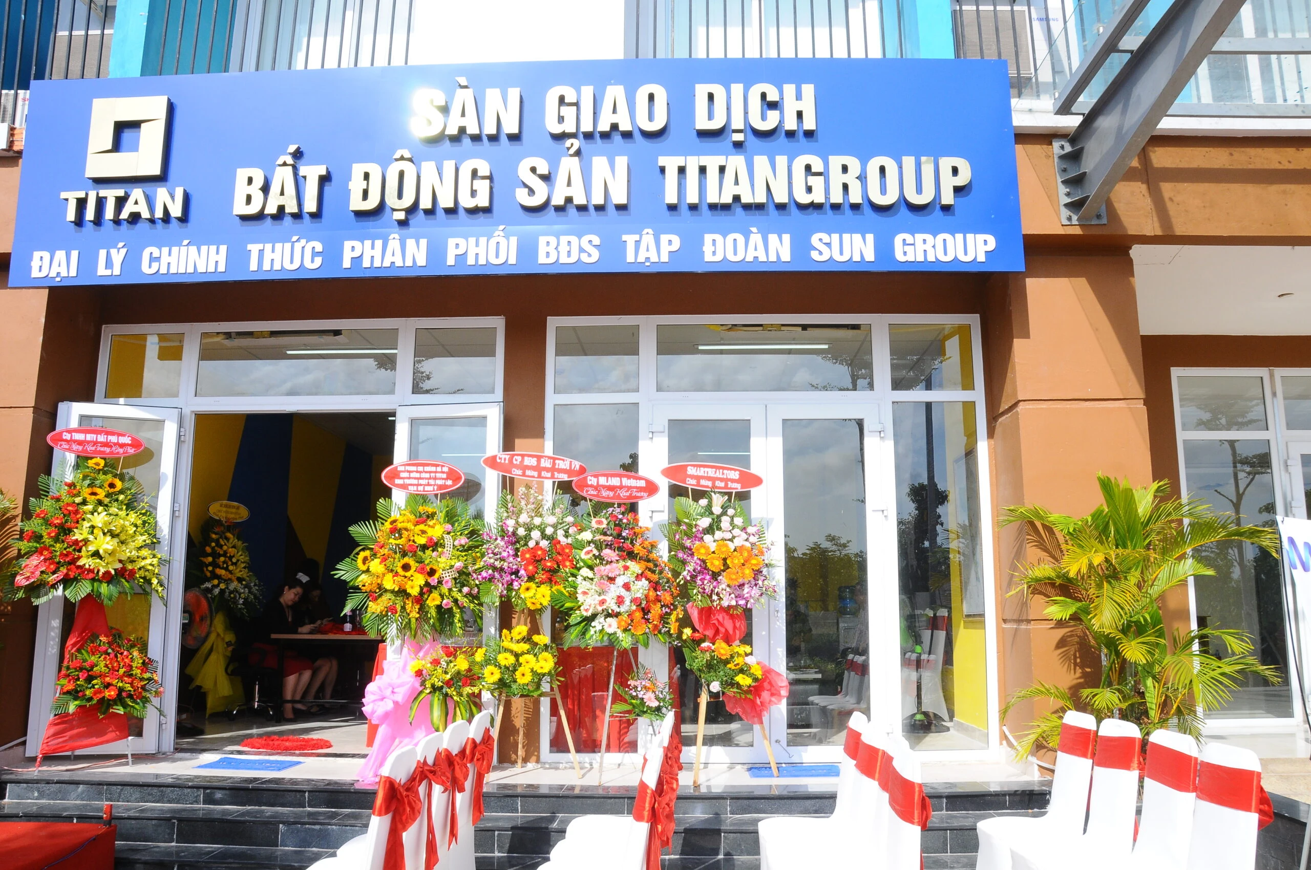 Nồng nhiệt buổi lễ khai trương sàn giao dịch bất động sản TITAN GROUP tại đảo ngọc Phú Quốc
