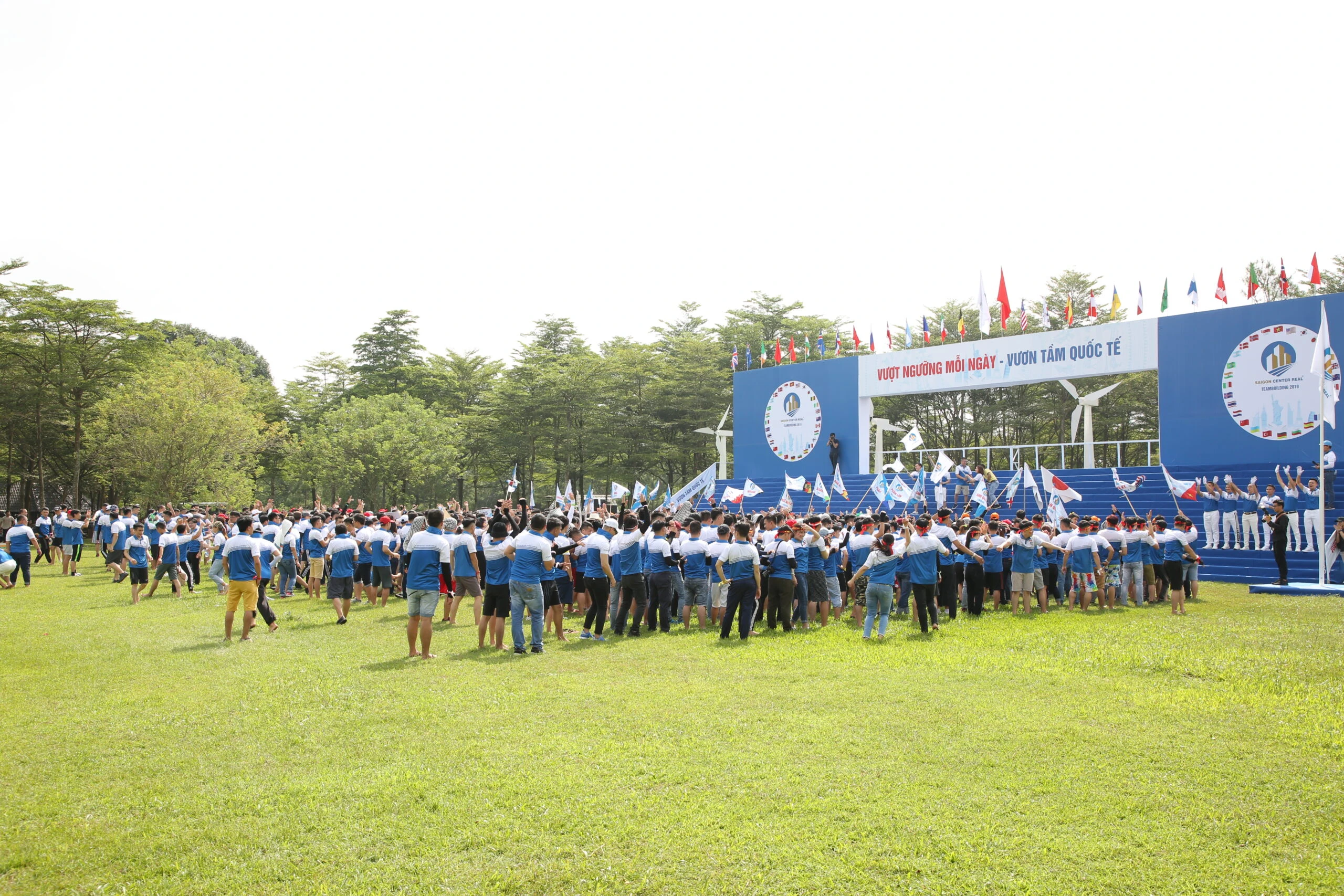 slogan team building cho doanh nghiệp