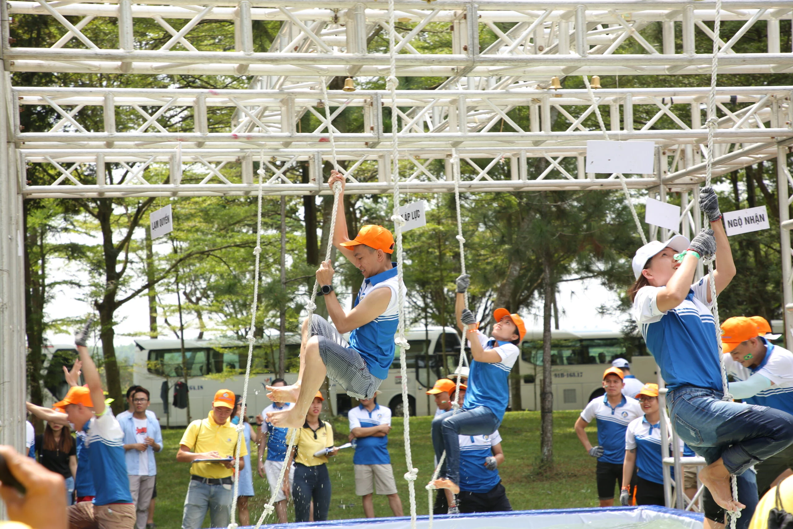 trò chơi team building cho nhóm nhỏ ngoài trời