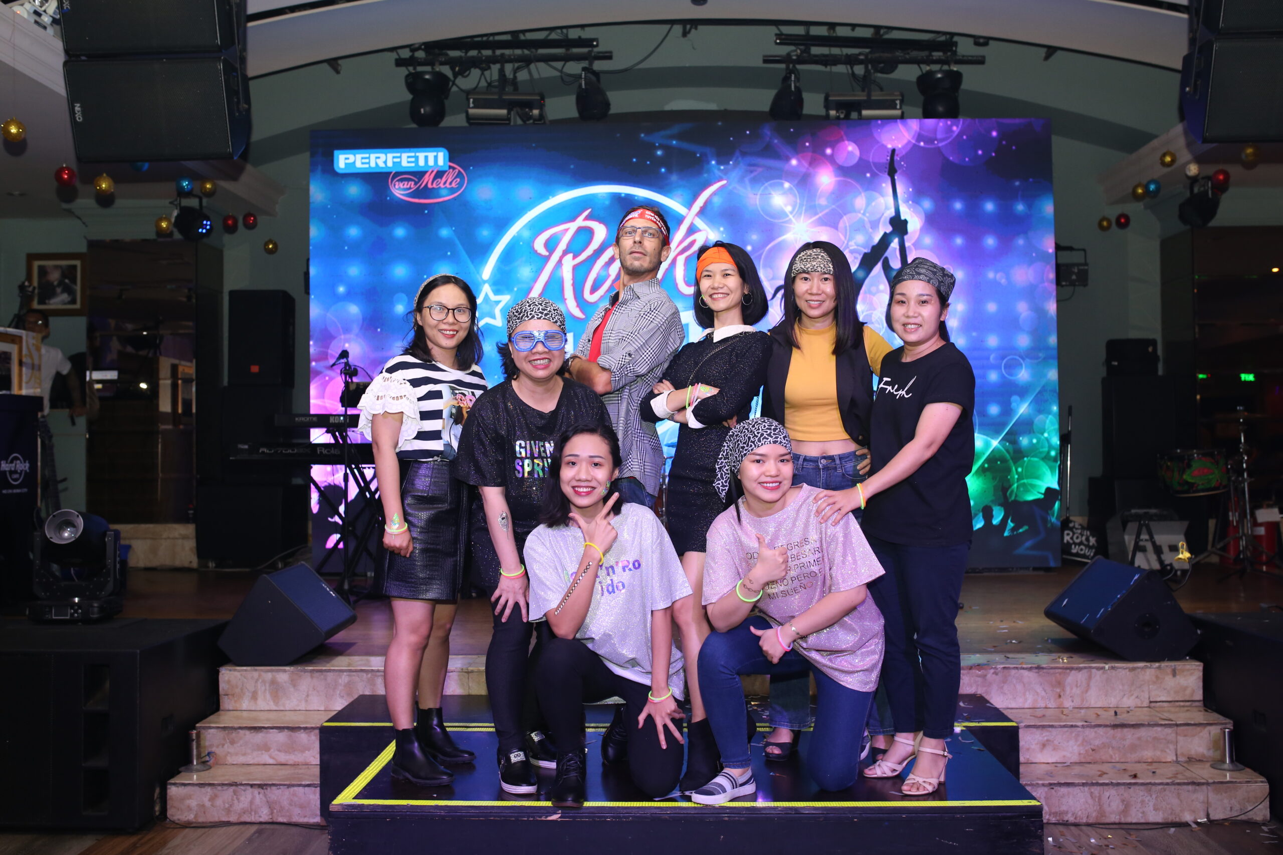 Year End Party Kiểu Concert: Concept Và Cách Tổ Chức Cho Doanh Nghiệp