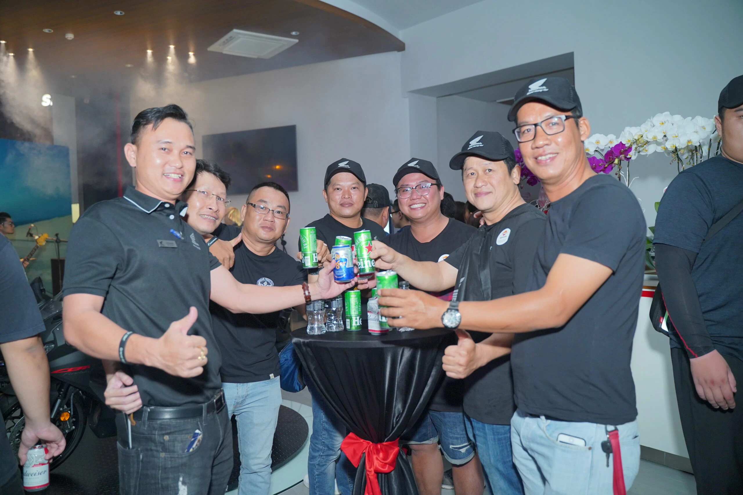 Đêm tiệc Gala Dinner giao lưu CLB Biker – Đón mừng Khai Trương “Đứa con thứ 2” của Honda Motor – Honda Motor Hoàng Việt