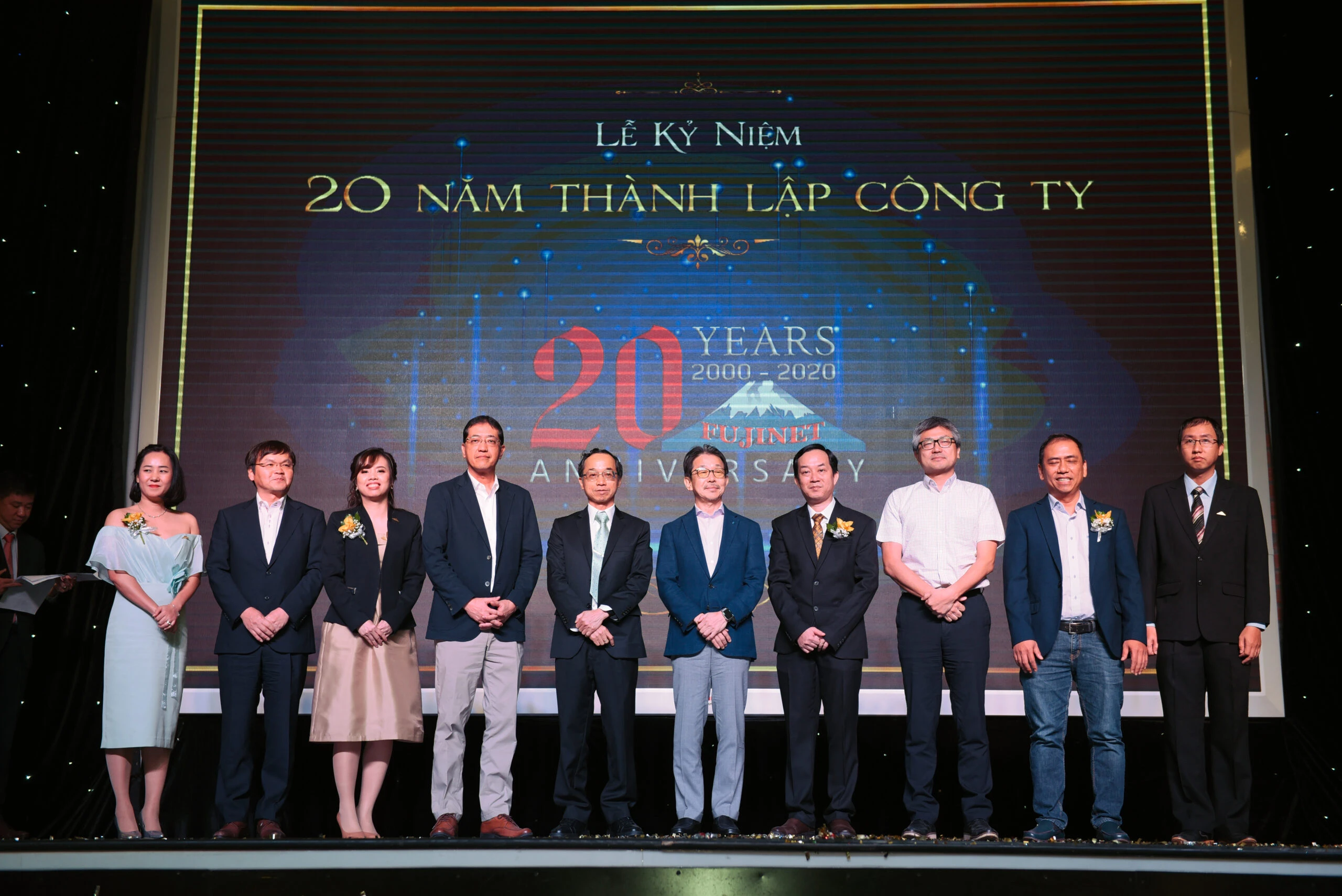 Tổ chức Lễ Kỷ Niệm doanh nghiệp chuyên nghiệp, sáng tạo