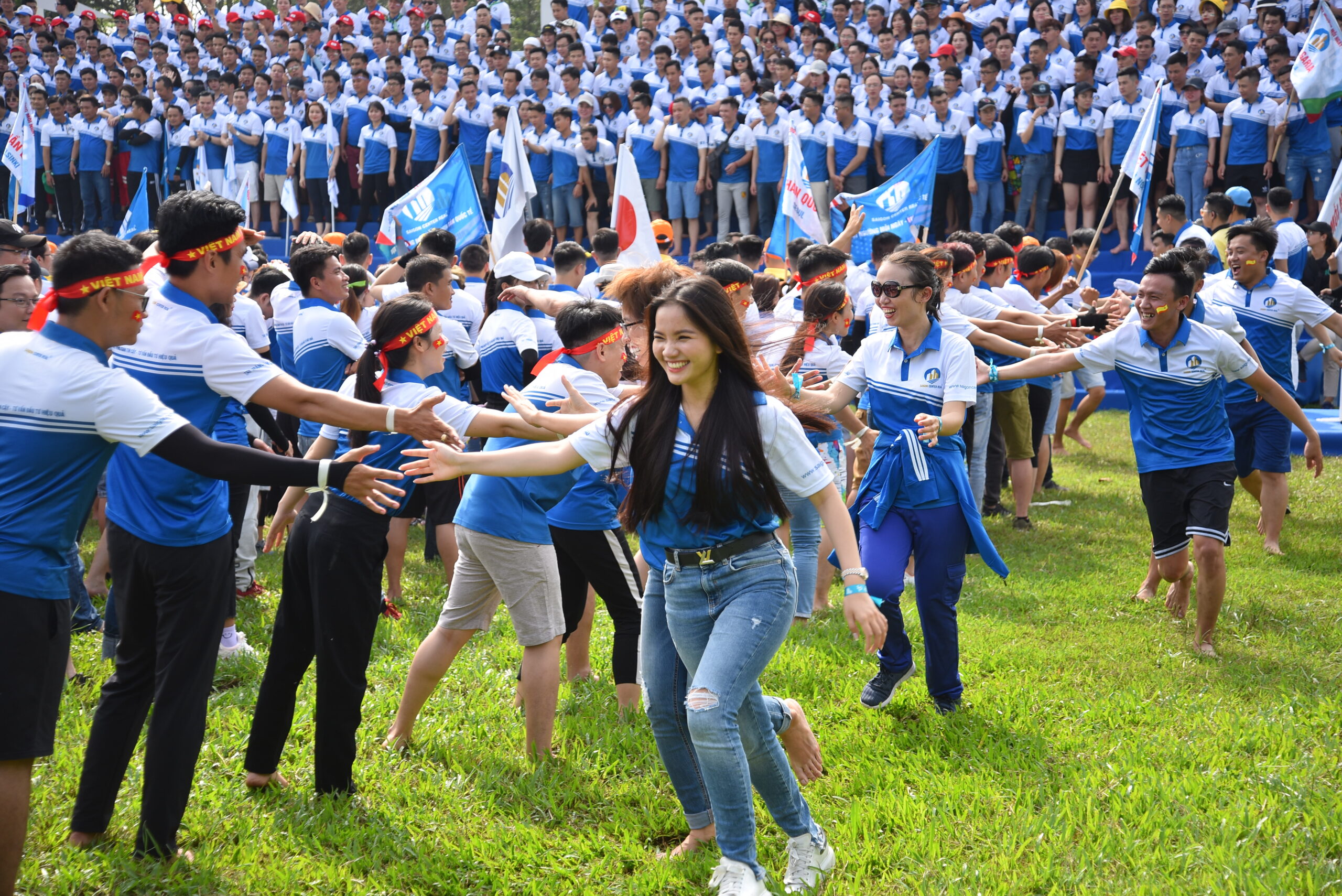 tổ chức team building tổ chức team building