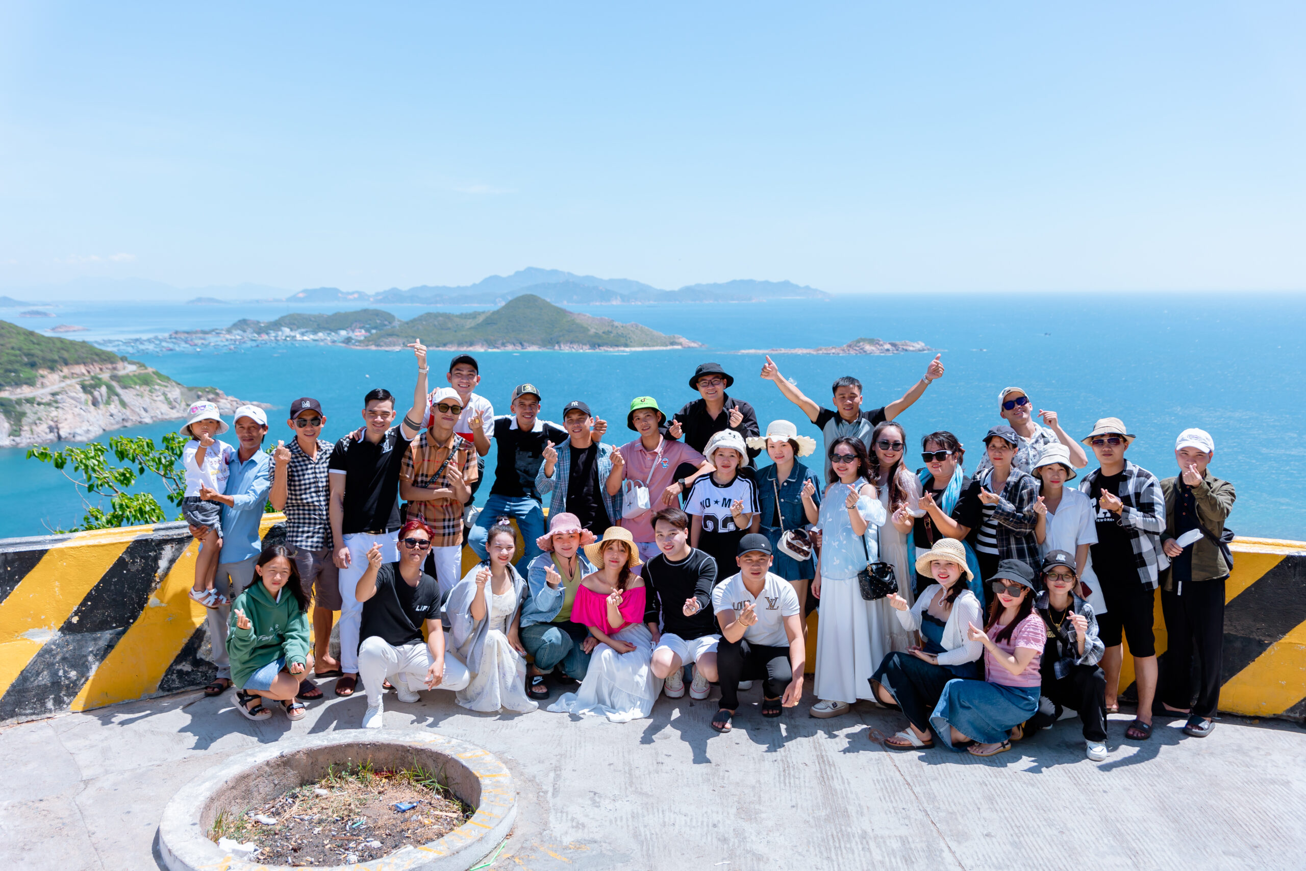 team building ngoai troi cho doanh nghiep