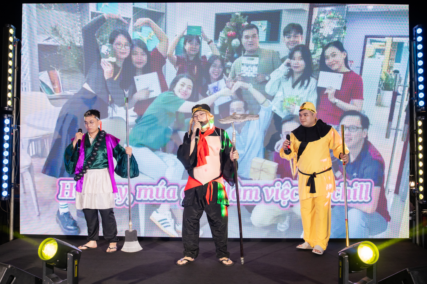 tiết mục biểu diễn trong gala dinner CAF Workshop