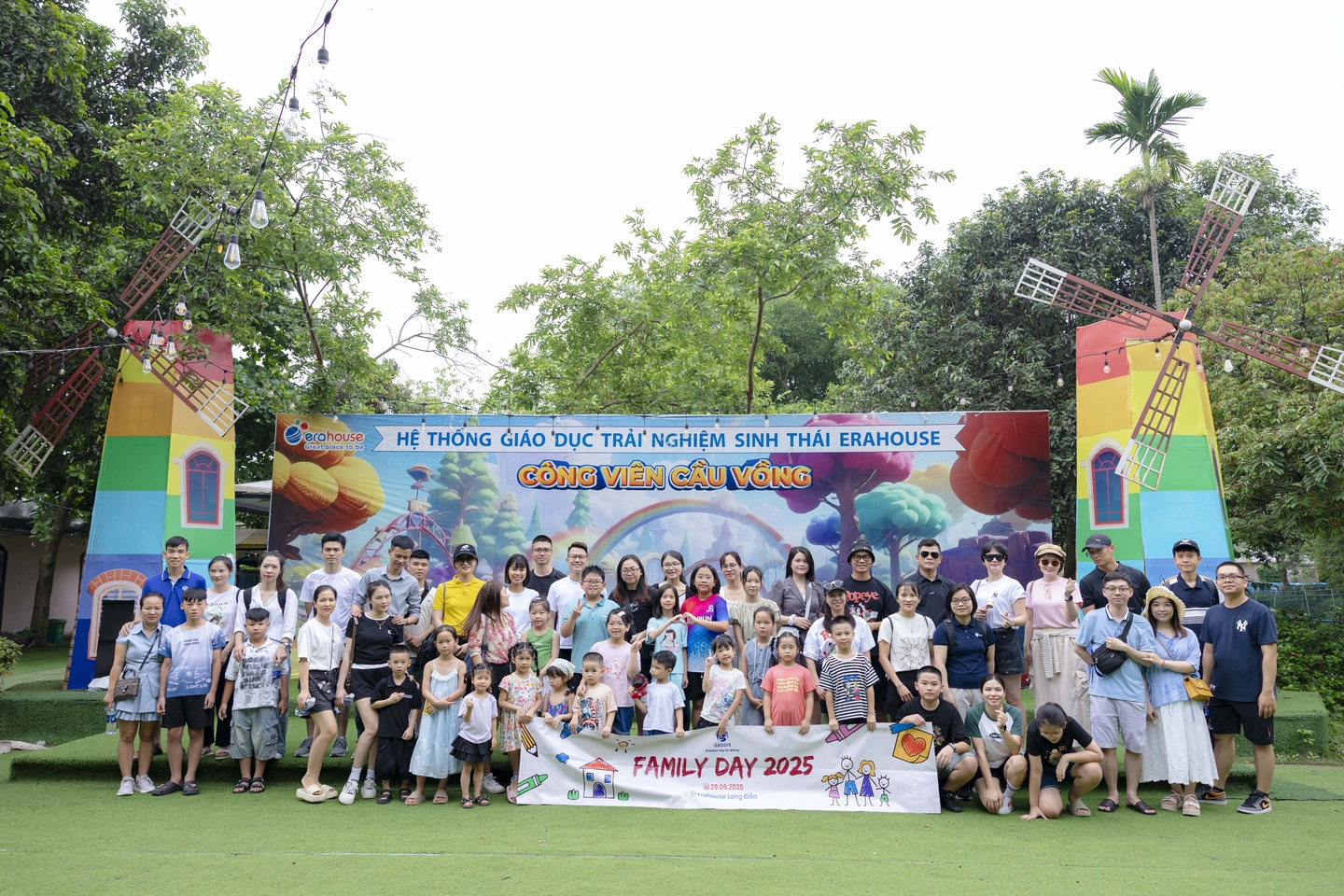 Tập thể GEODIS chụp hình lưu niệm trong chương trình Family Day