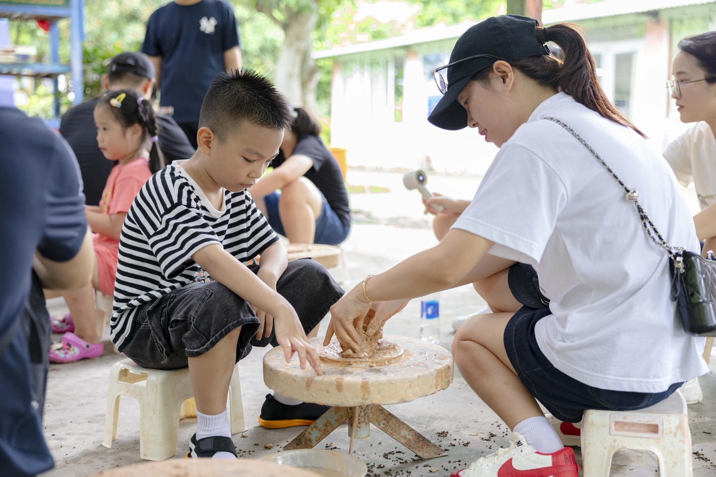 Gia đình GEODIS tham gia hoạt động sáng tạo trong chương trình Family Day