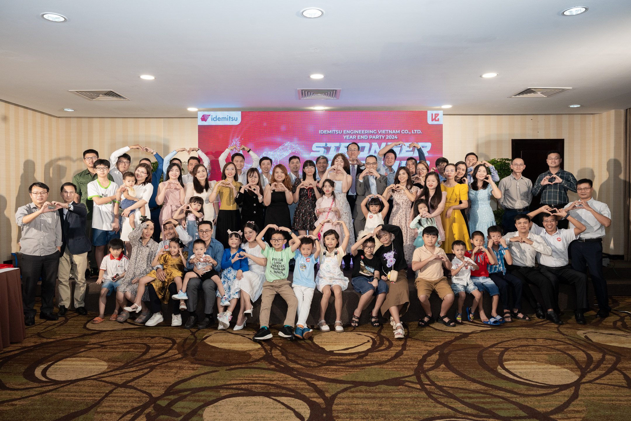 Hoạt động giao lưu tại Year End Party Idemitsu