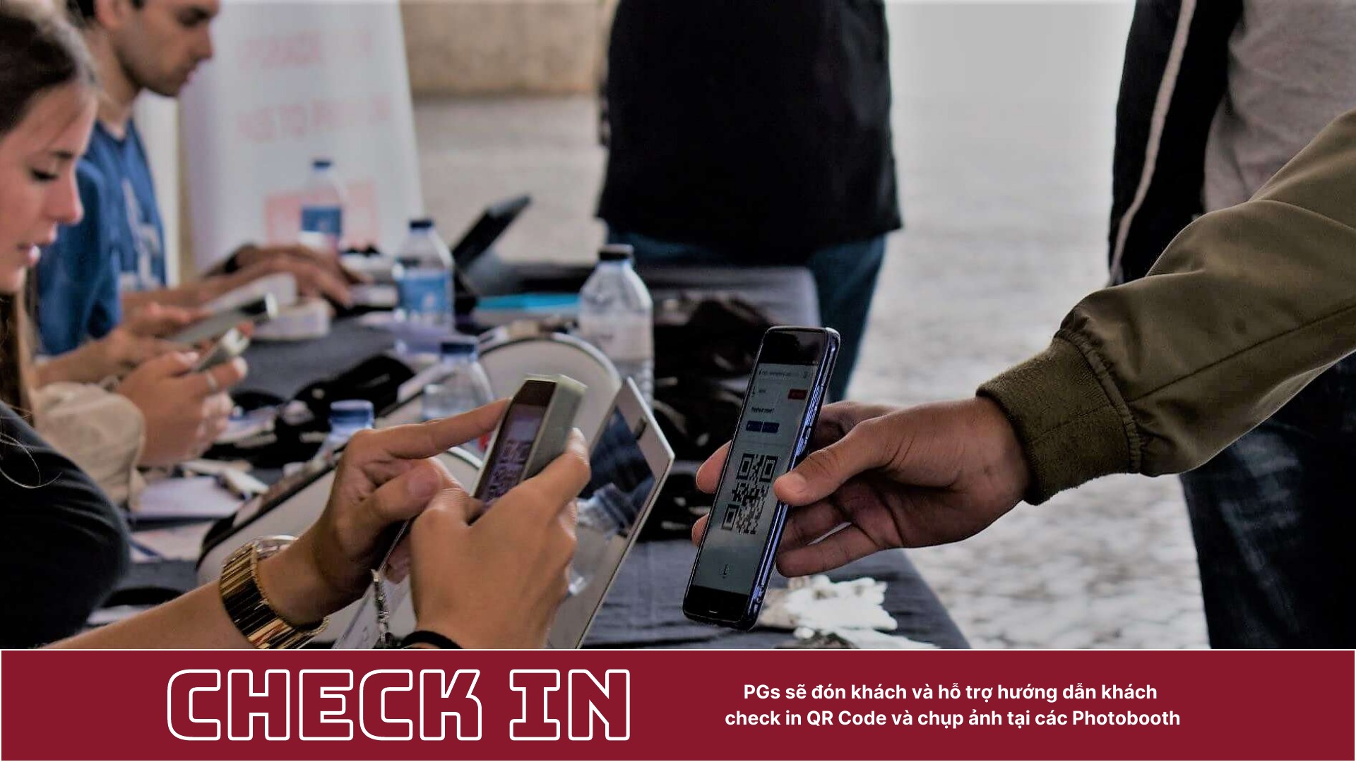 Quy trình quét mã QR tại quầy check-in sự kiện