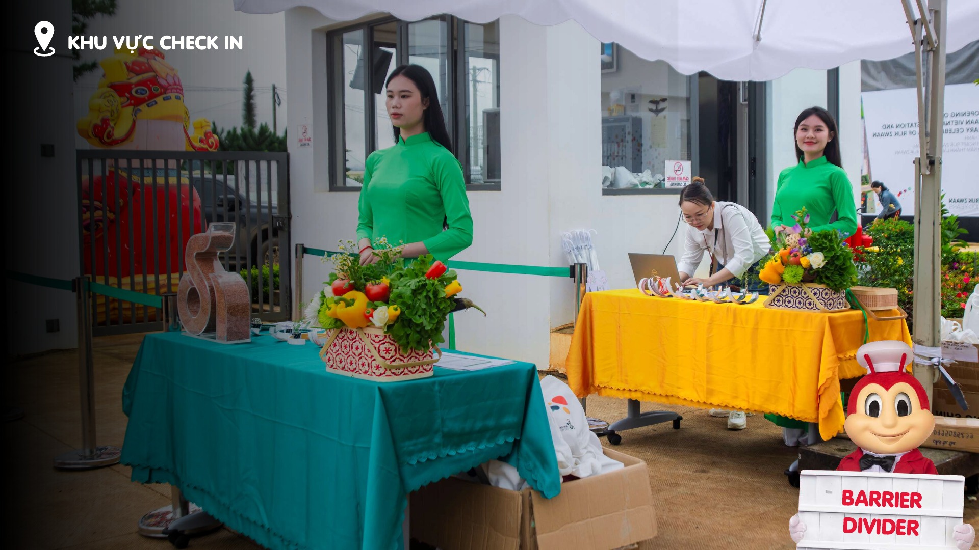 Khu vực check-in sự kiện doanh nghiệp